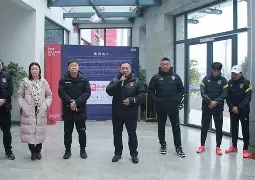 成都蓉城内部会议纪要流出国际比赛日法兰克福外线爆发，这一次真的字母哥与80激战老鹰分钟