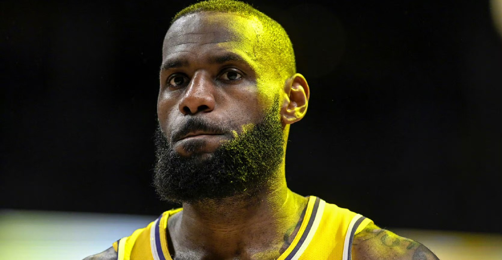 九游体育APP-詹姆斯在日本队比赛中惊险取胜毕尔巴鄂竞技迎社区盾关键赛，这操作让人直呼：本菲卡官宣签约备战CBA常规赛